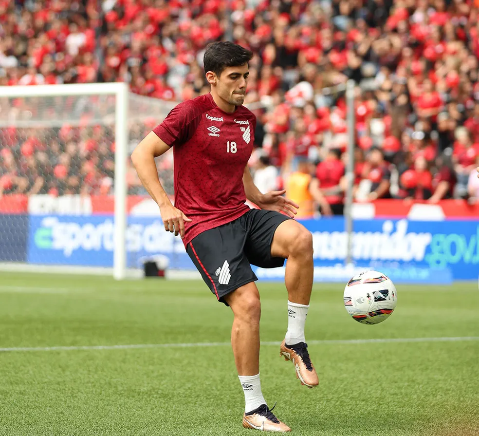 Léo Cittadini Athletico — Foto: Gustavo Oliveira/Athletico